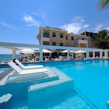 Saint Tropez Boutique Hotel 빌렘스타트 외부 사진