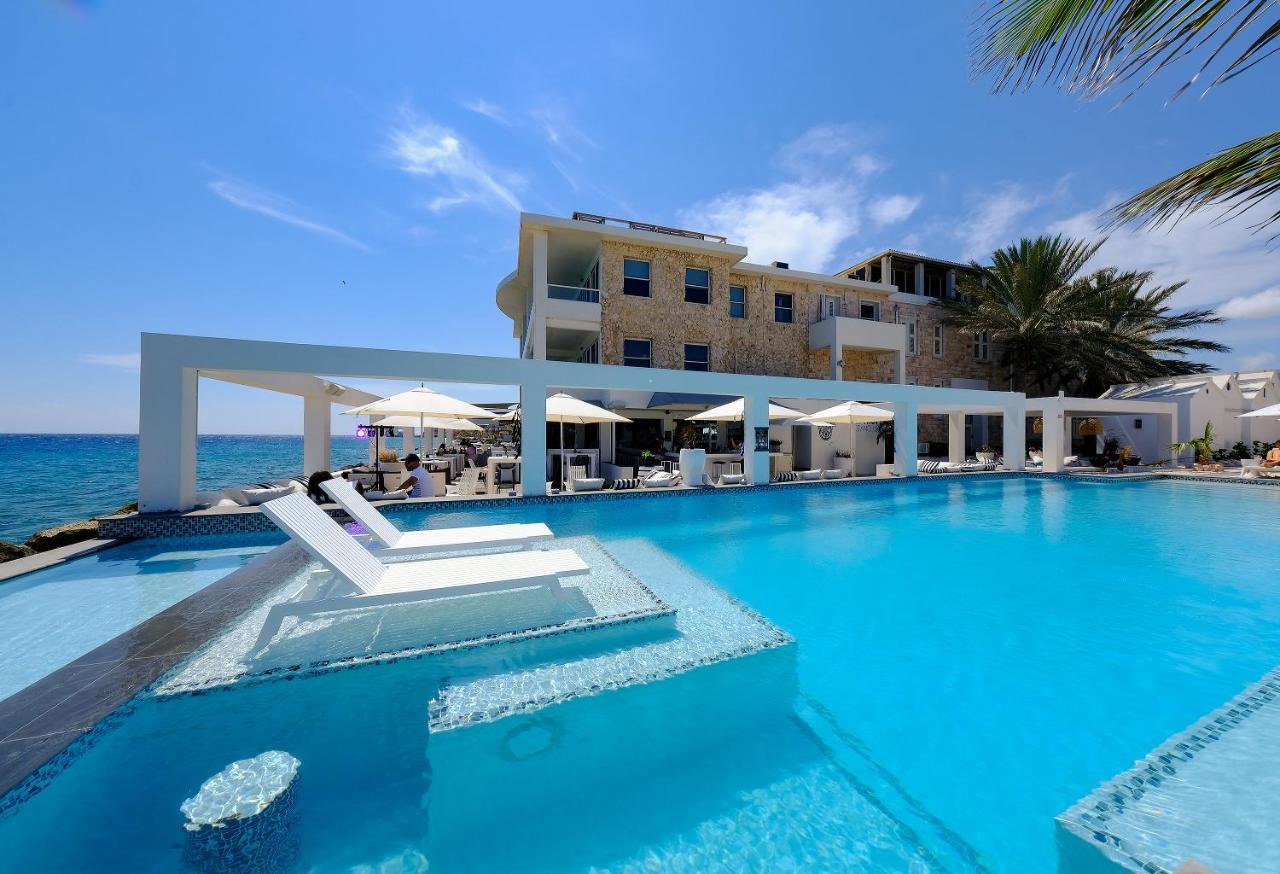 Saint Tropez Boutique Hotel 빌렘스타트 외부 사진