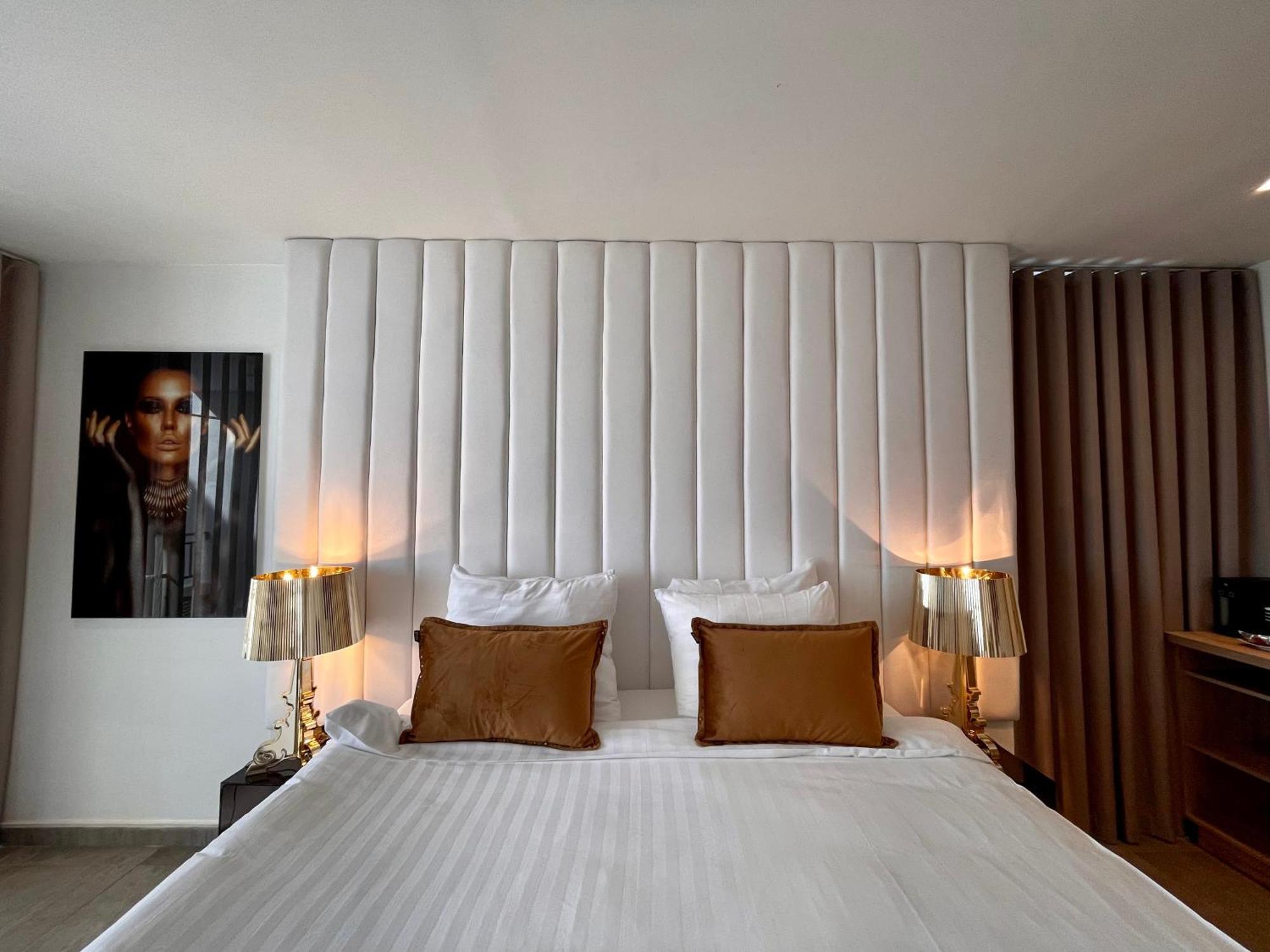 Saint Tropez Boutique Hotel 빌렘스타트 객실 사진